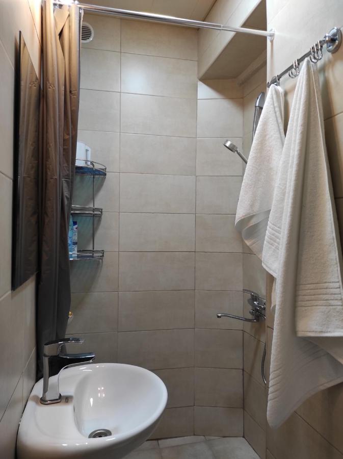 Tranquil Apartment In Vake Tbilisi Esterno foto
